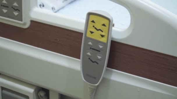 Panel Kontrol Posisi Tempat Tidur Rumah Sakit Dengan Tombol Tombol — Stok Video