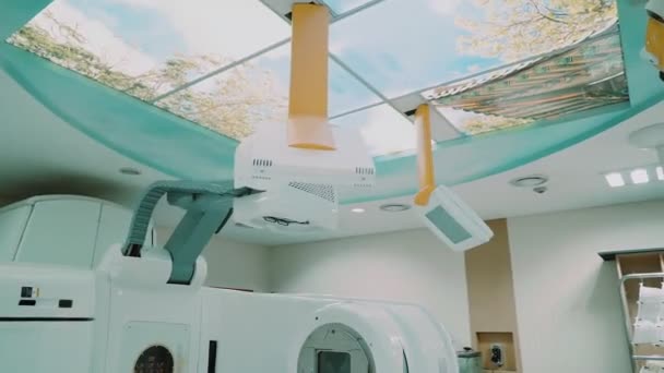 Moderne Medische Apparatuur Voor Het Verwijderen Van Kwaadaardige Tumoren Niet — Stockvideo