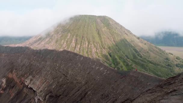 Video Vulcano Alto Con Nuvole Sull Isola Java Indonesia — Video Stock