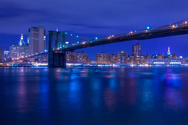 Noc brooklyn bridge — Zdjęcie stockowe