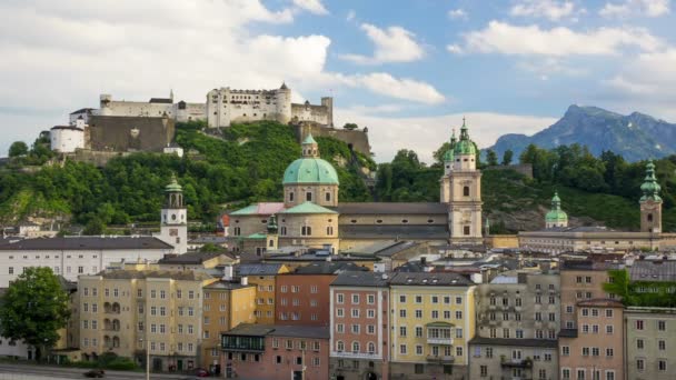 Kvällen österrikiska Salzburg. Tidsfördröjning — Stockvideo