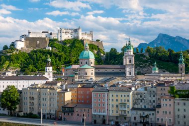 Avusturya Salzburg ve bulutlar