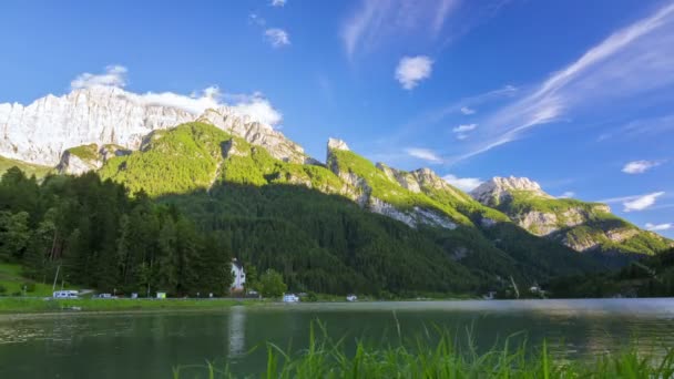 Evening on Mountain Lake. Time Lapse — Stock Video