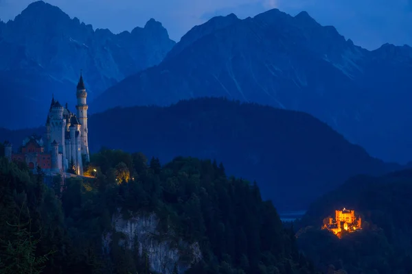 Due castelli tedeschi di notte — Foto Stock