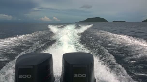 Evening Ocean Small Islands Horizon Wake Trail Two Powerful Outboard — Stock Video