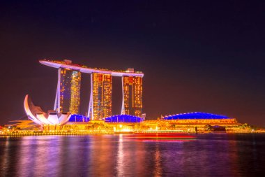 Marina Bay Sands Hotel bakan gece