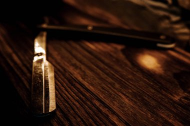 Berber dükkanının jileti. Yakın çekim.