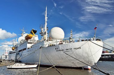 Kaliningrad, Rusya Federasyonu - 23 Nisan 2017: gemi uzay iletişim