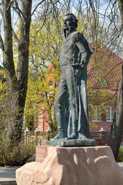 Kaliningrad, Russland - 20. april 2019: Monumentet for den store russiske kommandanten Mikhail Illarionovitsj Kutuzov – stockfoto