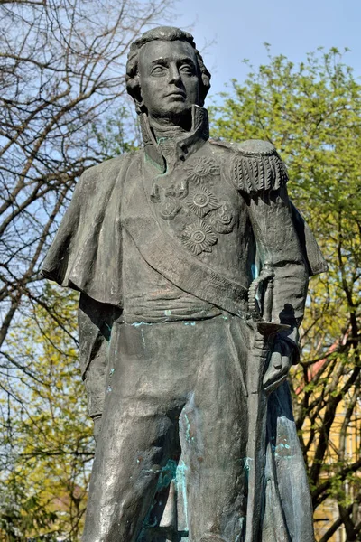 Kaliningrad, Rusya - 20 Nisan 2019: büyük Rus komutan Mikhail Illarionovich Kutuzov anıtı — Stok fotoğraf