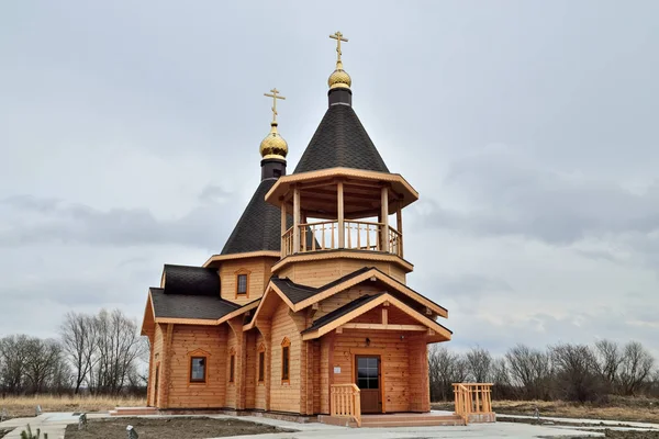 Kaliningrad, Rusland - 9 maart 2019: Kerk ter ere van Sint Spyridon van Trimifuntsky — Stockfoto