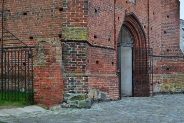 Aziz George Kilisesi, eski adıyla Friedland Kilisesi, 1313 'te kuruldu. Pravdinsk, eski adıyla Friedland, Kaliningrad bölgesi, Rusya