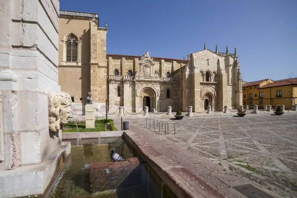 Basilica of San Isidoro, Leon, Spanien. — Stockfoto