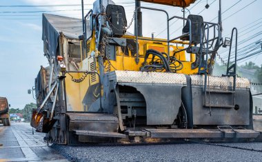 Taylan 'da yol inşaatı durduruluyor. Yol makineleri ve Teçhizatlar.