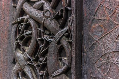 24 Temmuz 2015: Ayrıntı duvardaki Urnes çıta kilise, ne de