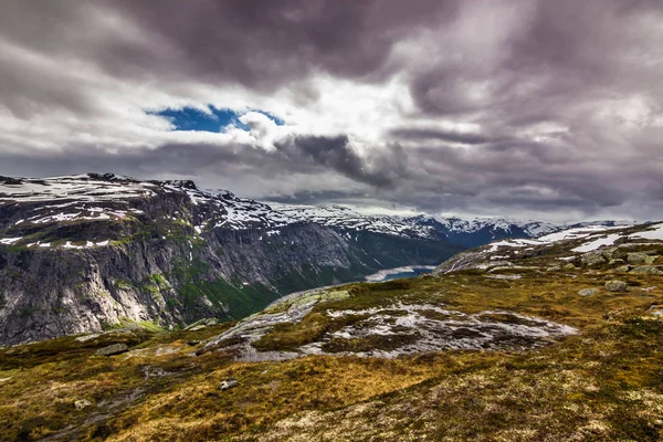 July 22, 2015: Panorama of a fjord on the way to Trolltunga, Nor — Stock Photo, Image