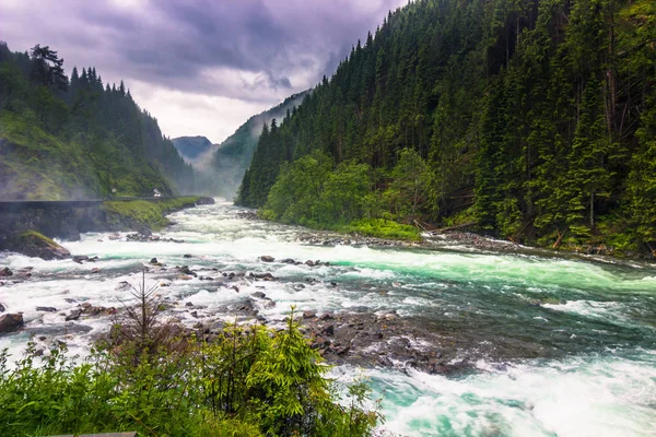 21 Temmuz 2015: Küçük nehir Norveç şehir dışında Norveç