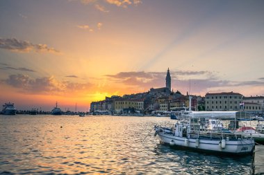 22 Temmuz 2016: Tur tekne Rovinj, Hırvatistan