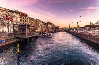 02 Aralık 2016: A Kanal eski şehir Kopenhag, Danimarka