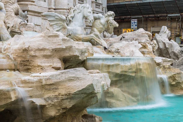 30 Mayıs 2016: Şelaleler, Trevi Çeşmesi, Roma