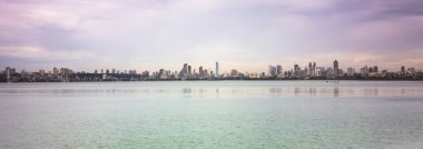 15 Kasım 2014: Panoramik şehir Mumbai, Hindistan
