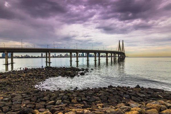 15 ноября 2014 года: Панорама моста BandraWorli Sea Link — стоковое фото