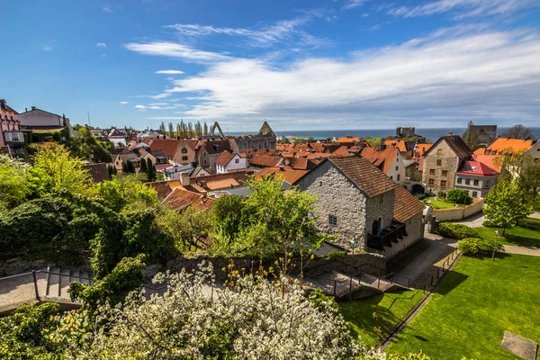 Visby, Gotland - 15 Mayıs 2015: Gotland Visby şehir panoraması