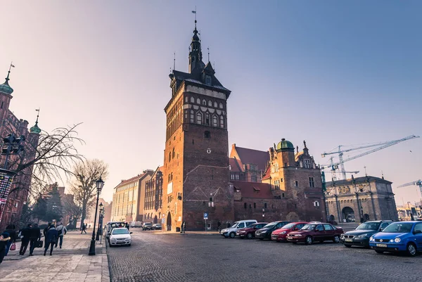 28 stycznia 2017 roku: Budynki przez Golden gate Gdańsk, Polan — Zdjęcie stockowe