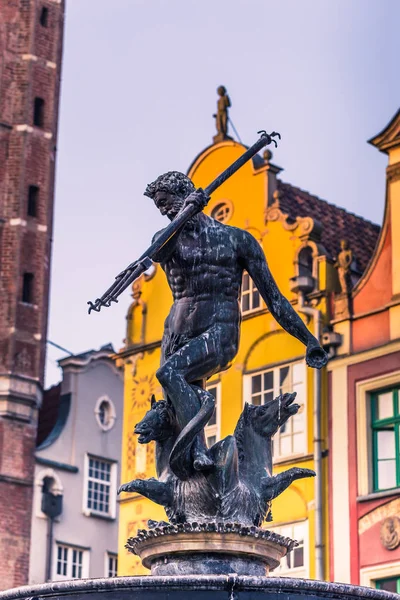 28 Ocak 2017: Gdansk, Polonya Neptune'de heykeli