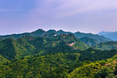 Çin - 19 Temmuz 2014: Çin Seddi Jinshanling Panoraması