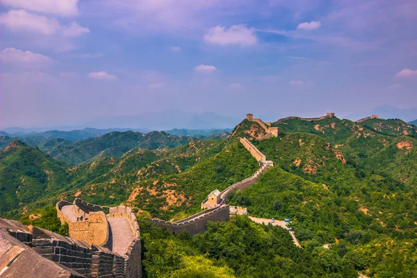 Çin - 19 Temmuz 2014: Çin Seddi Jinshanling Panoraması