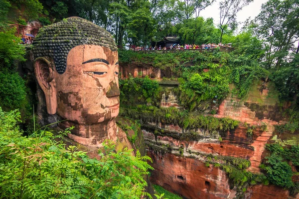 Leshan, China - Agustus 09, 2014: Taman Buddha Leshan di Leshan, China — Stok Foto