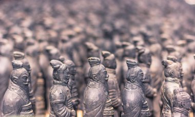 Xi'an, Çin - 22 Temmuz 2014: Minyatür Terracota ordu mezarlar, terracota savaşçıların