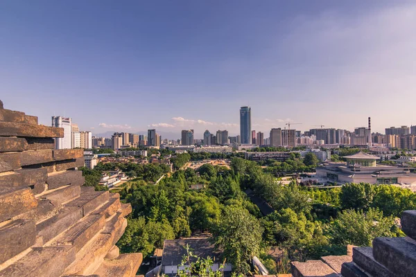 Xi'an, China - July 24, 2014: Panorama of Xi'an from the Small Wild Goose Pagoda temple complex — Stock Photo, Image