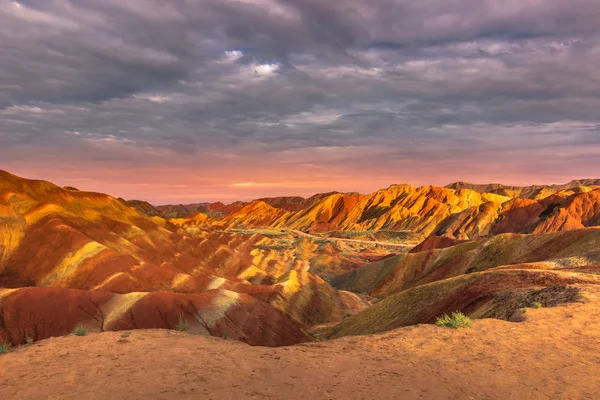 Zhangye Kína 2014 Augusztus Rainbow Hegyek Danxia Landform Zhangye Kína — Stock Fotó