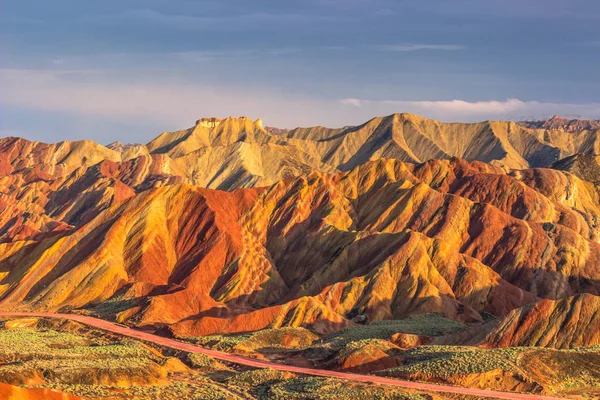 Zhangye Čína Srpna 2014 Duhové Hory Danxia Krajiny Zhangye Čína — Stock fotografie