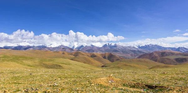 16. srpna 2014 - Panorama Himaláje, Tibet — Stock fotografie