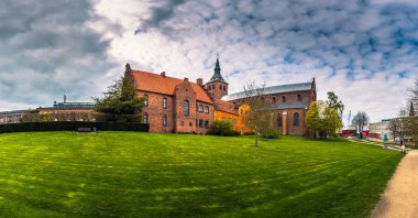 Odense, Danimarka - 29 Nisan 2017: Saint Canute katedral 
