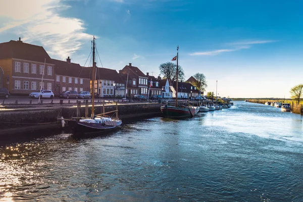 Ribe, Dinamarca - 30 de abril de 2017: Ciudad Vieja de Ribe — Foto de Stock