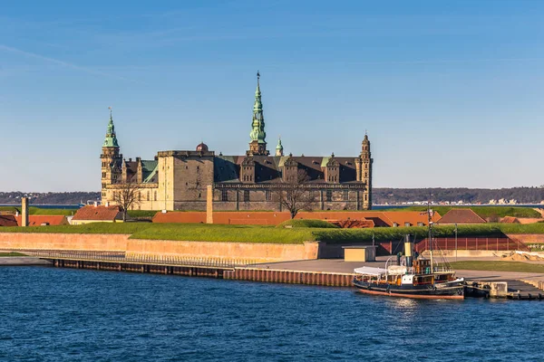 Helsingor, Danimarca - 01 maggio 2017: Castello di Kronborg a Helsingor — Foto Stock