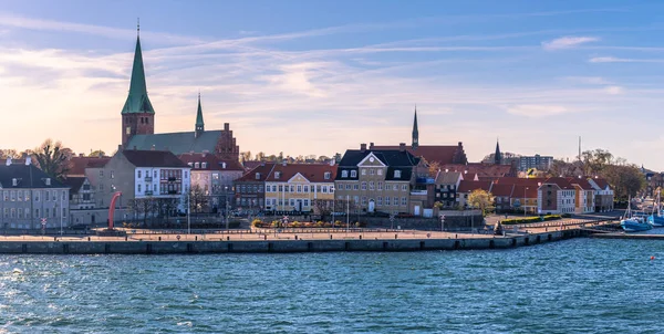 Helsingor, Danimarca - 01 maggio 2017: Panorama della città di Helsingor — Foto Stock