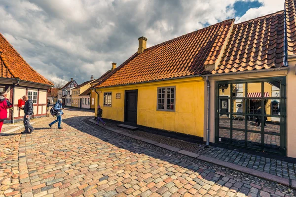 Odense, Dinamarca - 29 de abril de 2017: Casa de infancia de Hans Christian Andersen — Foto de Stock