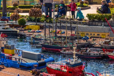 Bilund, Danimarka - 30 Nisan 2017: Minyatür Legoland, Bilund içinde