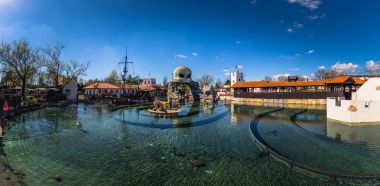 Bilund, Danimarka - 30 Nisan 2017: Minyatür Legoland, Bilund içinde