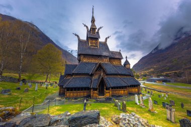 Borgund, Norveç - 14 Mayıs 2017: Borgund çıta Kilisesi