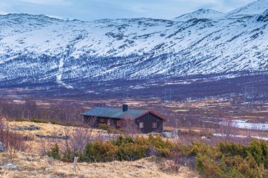 Oppland, Norveç - 14 Mayıs 2017: Oppland donmuş manzara