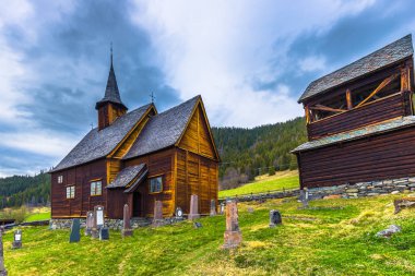 Lomen, Norveç - 13 Mayıs 2017: Çıta Lomen Kilisesi, Norveç