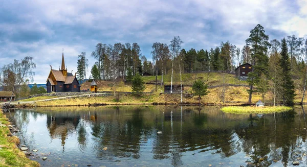 Lillehammer, Norvégia - 2017. május 13.: Garmo dongatemplom, Lillehammer. — Stock Fotó