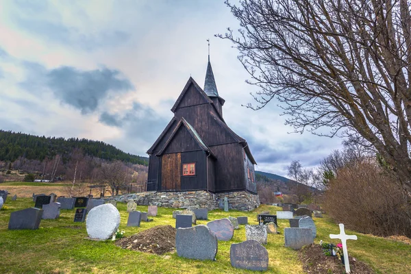 Hore, Noruega - 14 de maio de 2017: Hore Stave Church, Noruega — Fotografia de Stock