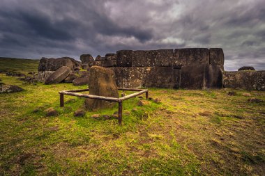 Ahu Vinapu, Paskalya Adası - 11 Temmuz 2017: Ahu Vinapu, Paskalya Adası, kutsal yer